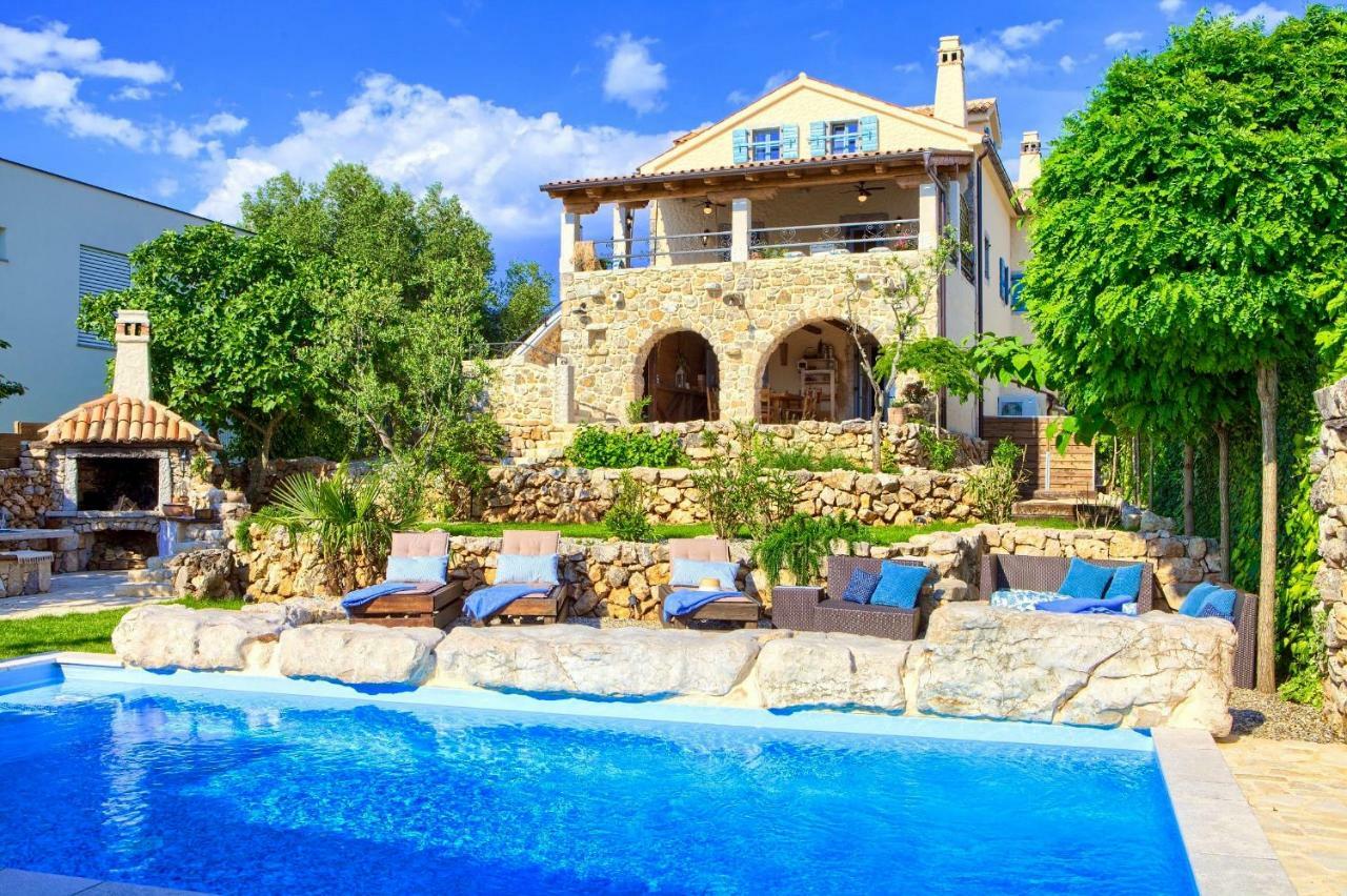 Heritage Villa Aquamarine Malinska Exterior foto